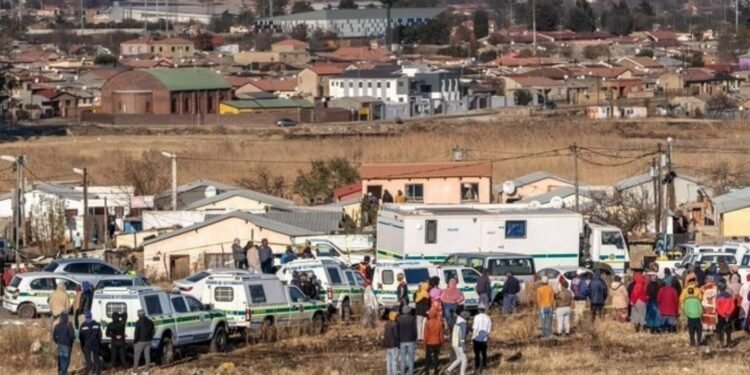 SOUTH AFRICA के जोहान्सबर्ग में भीषण गोलीबारी,10 लोगों की मौत और 10 से अधिक लोग घायल, मामले की जांच में जुटी राष्ट्रीय जांच एजेंसियां