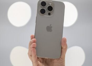 सितंबर इवेंट में नहीं आएगा iPhone 18 बेस मॉडल?