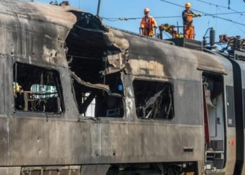 रूस में सप्लाई ट्रेन में भीषण ध.माका टैम्बोव में फ्यूल वैगन ब्ला.स्ट, आसमान तक आ.ग