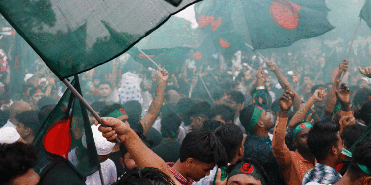 बांग्लादेश में सत्ता की जंग: कल का चुनाव तय करेगा पूरे क्षेत्र का भविष्य
