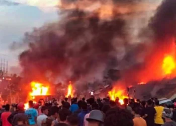 मणिपुर में फिर भड़की हिंसा, उख्रुल में अंधाधुंध फायरिंग और आगजनी, 30 से ज्यादा घर जले