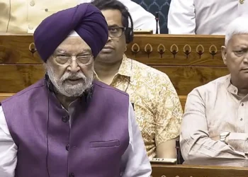 लोकसभा में हरदीप पुरी ने कहा: भारत में पेट्रोल, डीजल और एलपीजी की कोई कमी नहीं