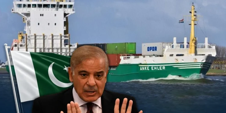  होर्मुज स्ट्रेट पर ईरान सख्त: पाक जहाज रोका, अब हर जहाज को लेनी होगी अनुमति