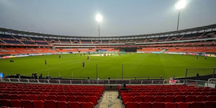 Mullanpur में IPL का रोमांच PBKS vs RR मैच के लिए टिकटों की जबरदस्त डिमांड ₹2500 से शुरुआत