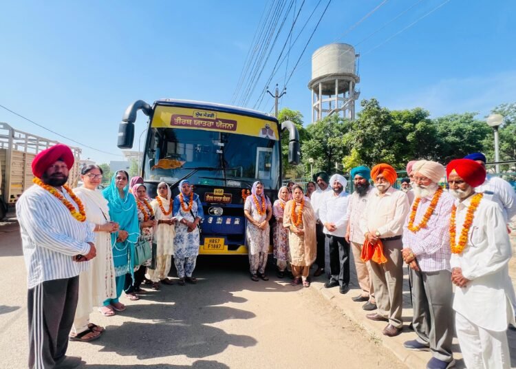ਤੀਰਥ ਯਾਤਰਾ ਯੋਜਨਾ ਤਹਿਤ ਸ਼ਰਧਾਲੂਆਂ ‘ਚ ਖੁਸ਼ੀ ਦੀ ਲਹਿਰ