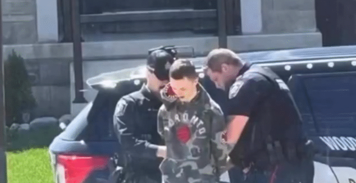 Canada में सिख बुजुर्ग से बदसलूकी पर बवाल, पंजाबी समुदाय में आक्रोश