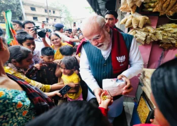 PM के दौरे, CM के चॉपर और सियासत बनाम सुरक्षा प्रोटोकॉल की कहानी