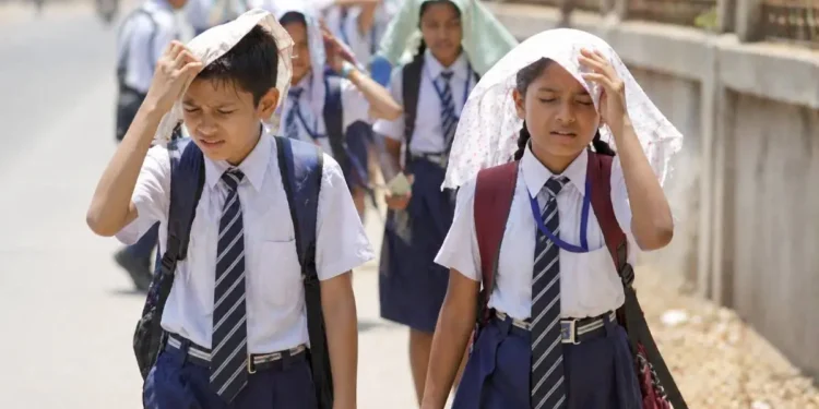 बैतूल में गर्मी का असर, स्कूल बंद