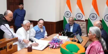 Nitish Kumar का Delhi दौरा सियासी हलचल तेज PM बनने की चर्चा गर्म