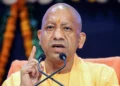Yogi ने मोदी के 12 साल को बताया ऐतिहासिक