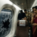 Air India Flight में बवाल, शीशा तोड़ा