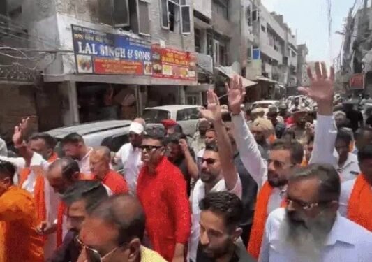 Ludhiana सीपी दफ्तर तनाव, पुलिस ने संभाला
