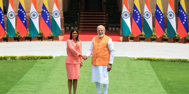 PM मोदी से मिलीं वेनेजुएला की राष्ट्रपति, तेल समझौते के संकेत