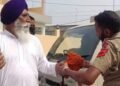 ਨਸ਼ੇ ਦੀ ਲੋਰ ‘ਚ ਝੂਮਦਾ ਮਿਲਿਆ ਪੁਲਿਸ ਵਾਲਾ, ਵੀਡੀਓ ਹੋਈ ਵਾਇਰਲ !