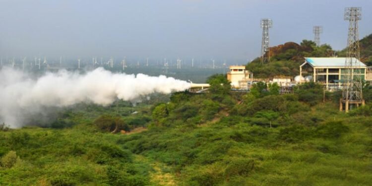 ISRO मुख्यालय को बम की धमकी, जांच में जुटीं सुरक्षा एजेंसियां