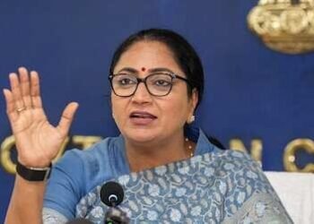 Kejriwal का शीशमहल बनेगा कल्चरल सेंटर