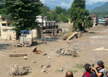 नेपाल में विनाशकारी बाढ़, बढ़ता जा रहा मौत का आंकड़ा