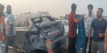 ਜਲੰਧਰ ‘ਚ ਆਇਲ ਟੈਂਕਰ ਨੇ ਖੜ੍ਹੀ ਕਾਰ ਨੂੰ ਮਾਰੀ ਟੱਕਰ
